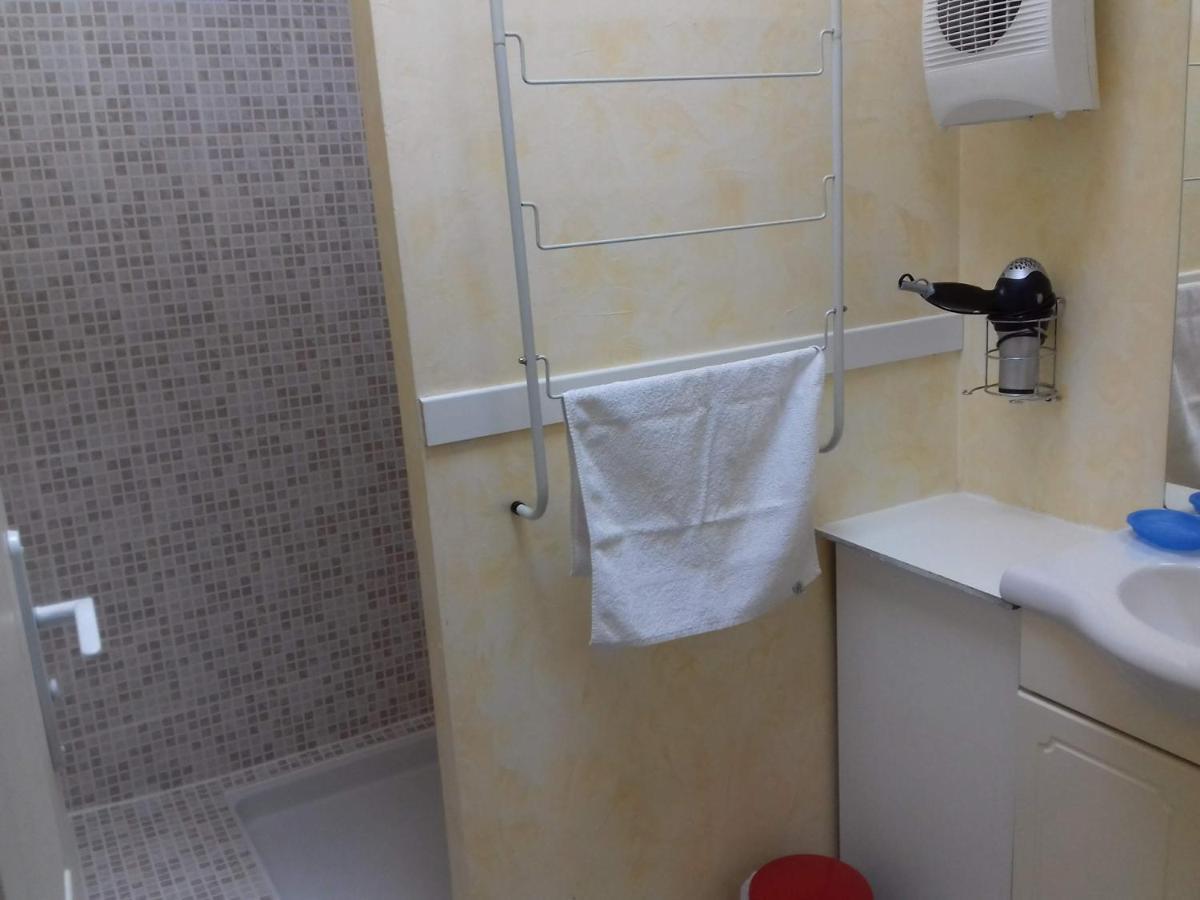 Gites Du Combeau Saint-Maurice-d'Ibie Ngoại thất bức ảnh