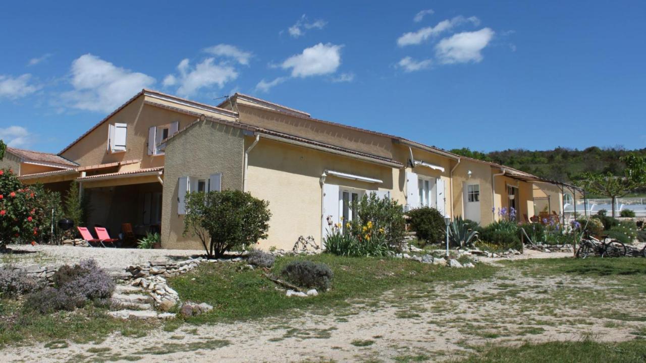 Gites Du Combeau Saint-Maurice-d'Ibie Ngoại thất bức ảnh