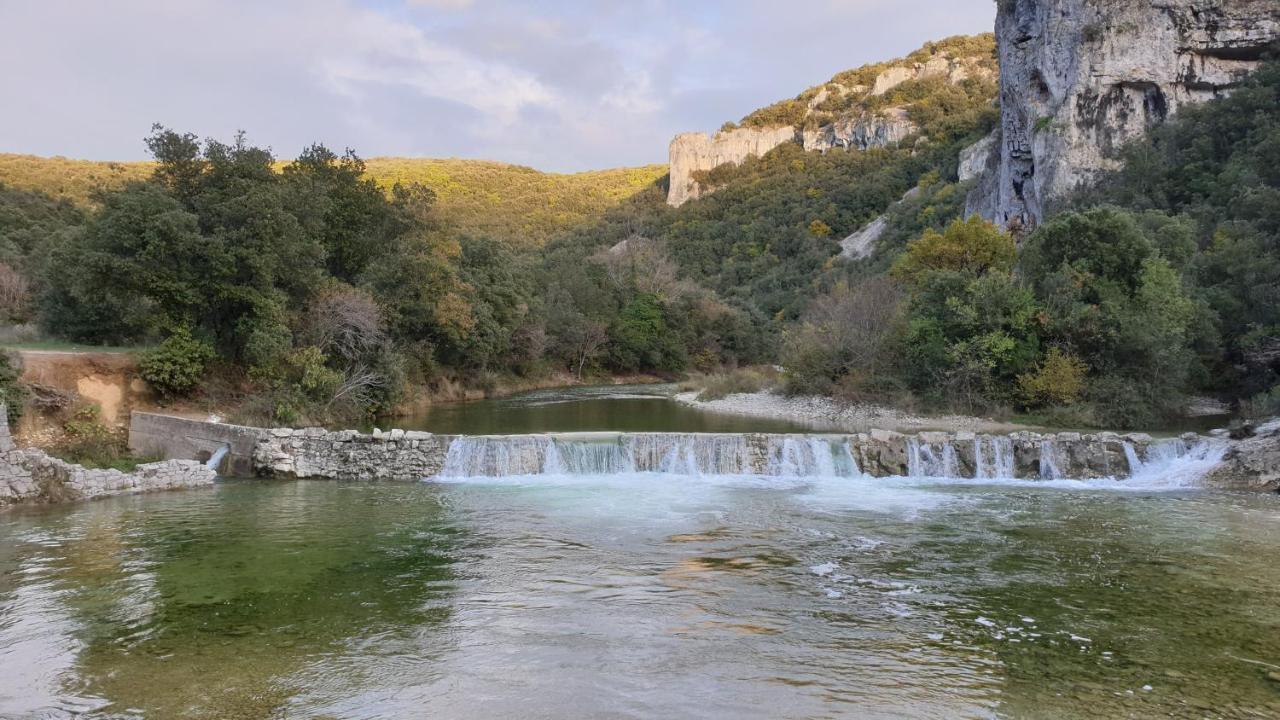 Gites Du Combeau Saint-Maurice-d'Ibie Ngoại thất bức ảnh