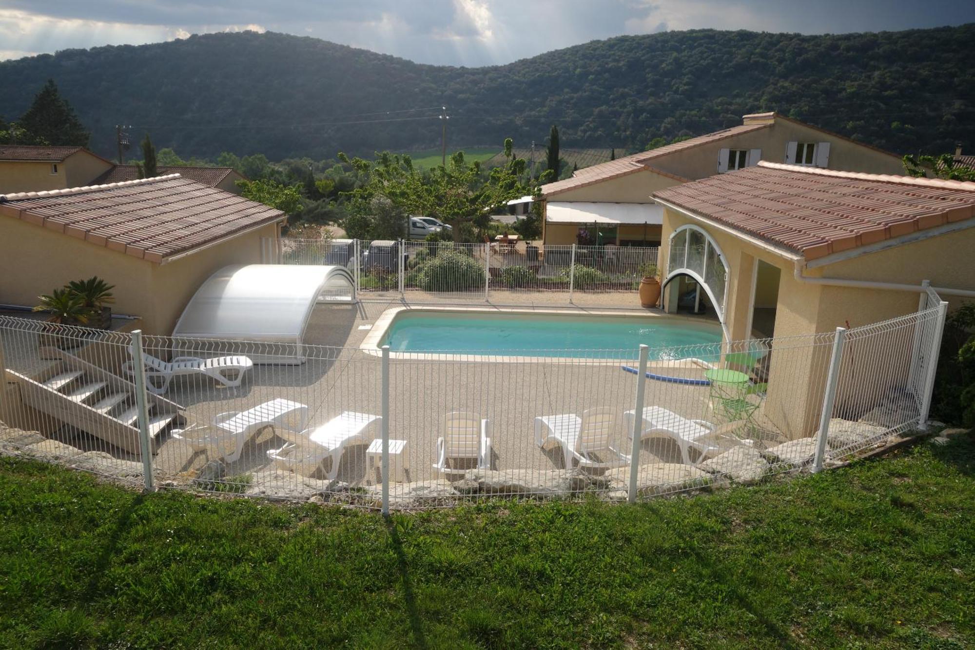Gites Du Combeau Saint-Maurice-d'Ibie Ngoại thất bức ảnh